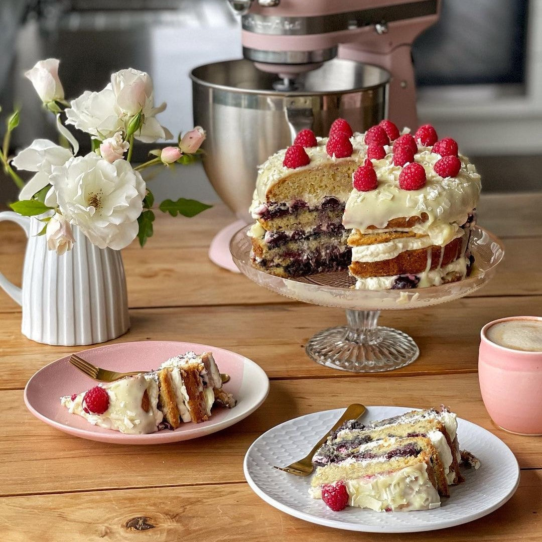White chocolate and cherry cake | @vj_cooks