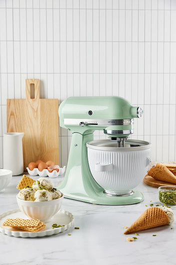 CHRISTMAS GIFT GUIDE